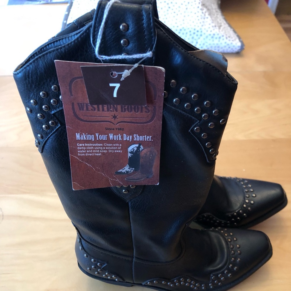 Woman’s western boots
